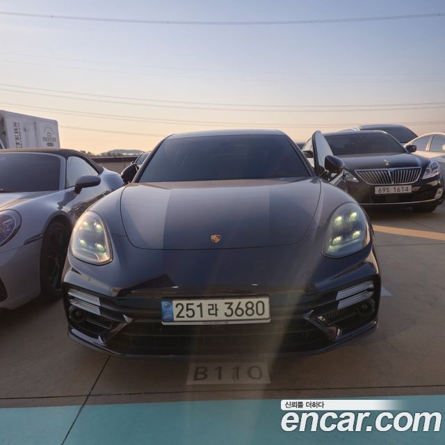 Porsche Panamera (971)