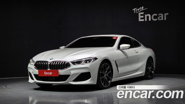 BMW 8 Series (G15)