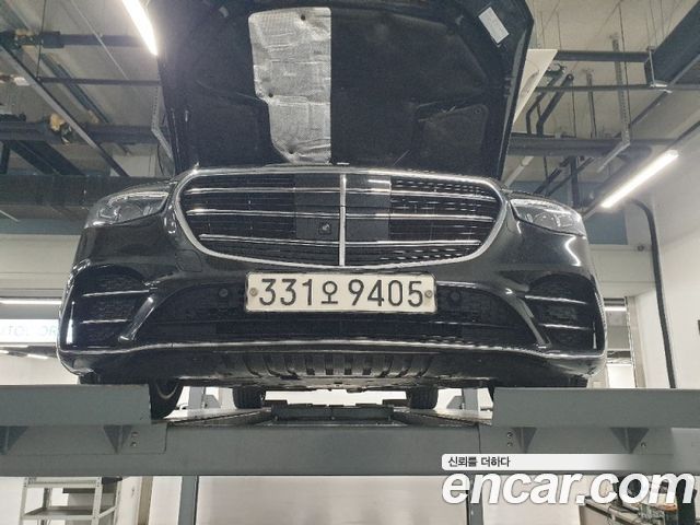 Mercedes-Benz S-Class W223