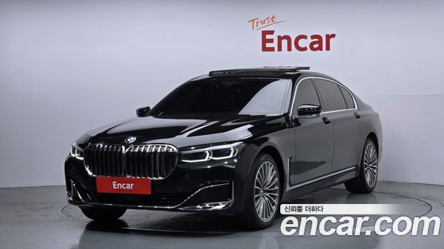 BMW 7 Series (G11)
