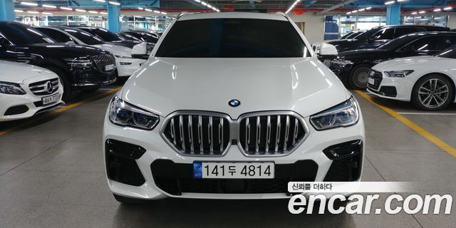BMW X6 (G06)