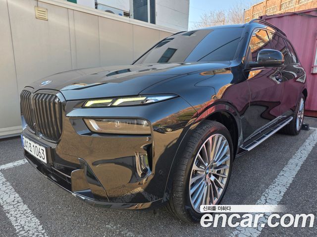 BMW X7 (G07)
