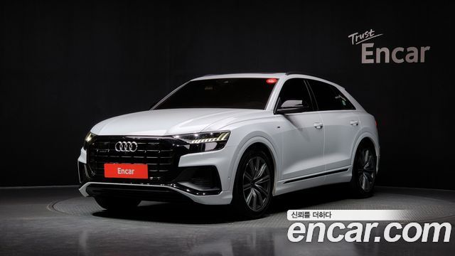 Audi Q8 (4M)