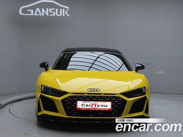 Audi R8 (4S)