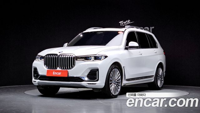 BMW X7 (G07)