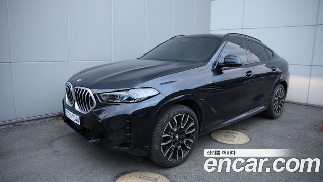 BMW X6 (G06)