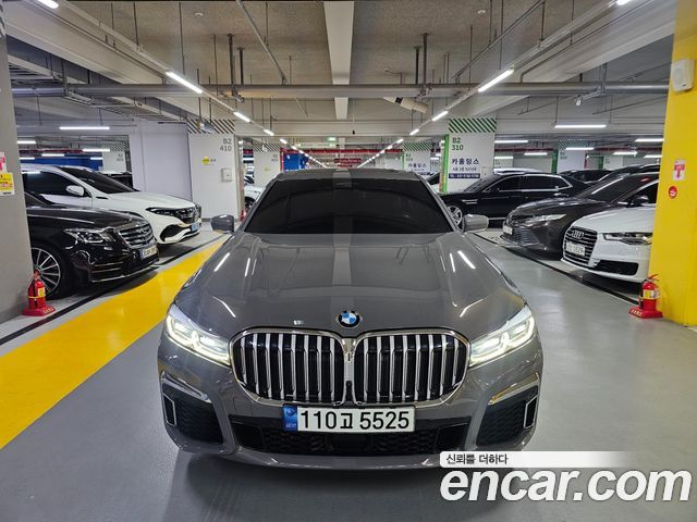 BMW 7 Series (G11)