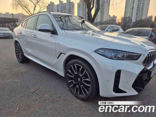 BMW X6 (G06)
